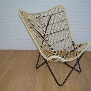 [10132-] Butterfly Chair