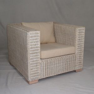 [1483-] Lola AC Wicker