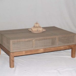 [3302-pow] Marko Table Plastic Open Weave